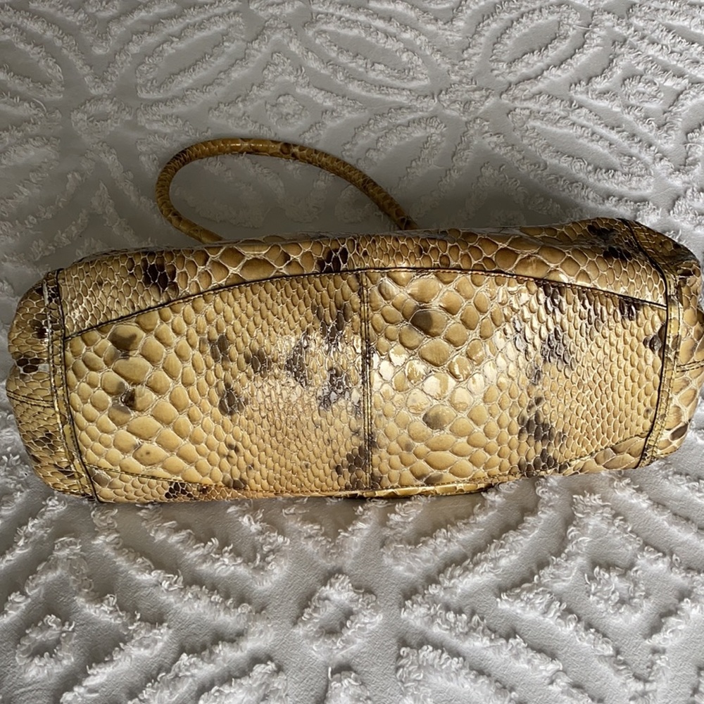 Vintage Cole Haan "Snakeskin" handbag - Picture 6 of 14